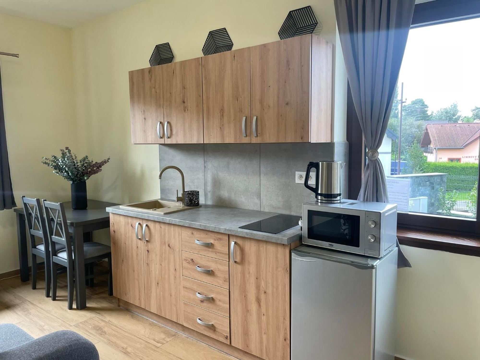 ורבוב Apartmany Zaky מראה חיצוני תמונה